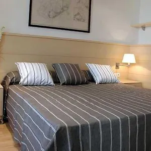 https://consell-de-cent.catalonia-hotels.com